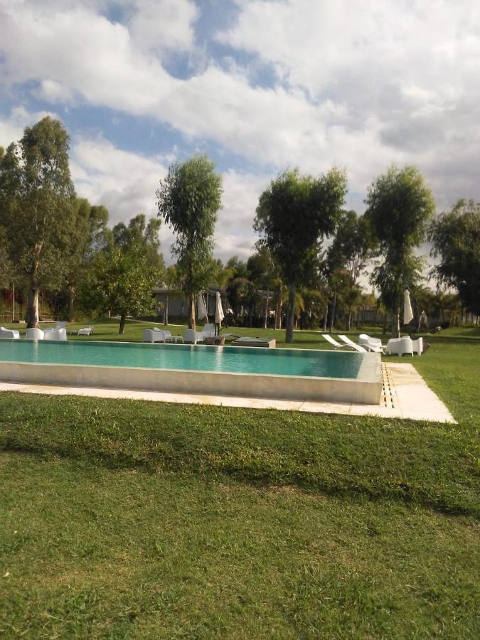 La Posada Multiespacios Dique Lujan Ngoại thất bức ảnh